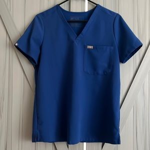 Blue figs scrubs